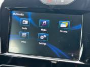 RENAULT CLIO 2018 (67)