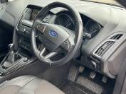 FORD FOCUS 2015 (64)