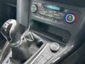 FORD FOCUS 2015 (64)