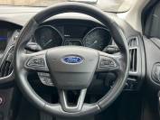 FORD FOCUS 2015 (64)