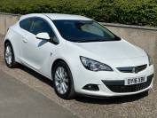 VAUXHALL GTC 2016 (16)