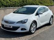 VAUXHALL GTC 2016 (16)