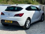 VAUXHALL GTC 2016 (16)