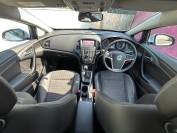 VAUXHALL GTC 2016 (16)