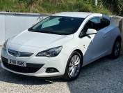 VAUXHALL GTC 2016 (16)