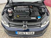 VOLKSWAGEN GOLF 2013 (63)
