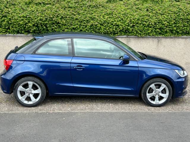 2015 Audi A1 1.4 TFSI Sport 3dr (ULEZ exempt)(Nav)(BT/streaming)(£35 road tax)