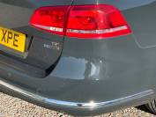 VOLKSWAGEN PASSAT 2011 (61)