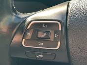 VOLKSWAGEN PASSAT 2011 (61)