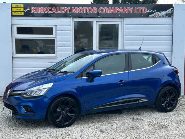 Renault Clio 0.9 TCE Signature Nav (1 year warranty)(heated leather)(DAB)(BT/streaming) HATCHBACK Petrol Blue