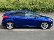 FORD FOCUS 2017 (17)