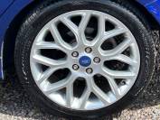 FORD FOCUS 2017 (17)