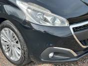PEUGEOT 208 2015 (15)