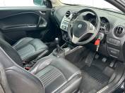 ALFA ROMEO MITO 2011 (11)