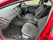 FORD FOCUS 2015 (64)