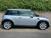 MINI HATCHBACK 2010 (60)