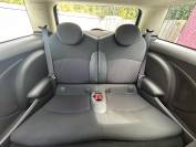MINI HATCHBACK 2010 (60)