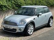 MINI HATCHBACK 2010 (60)