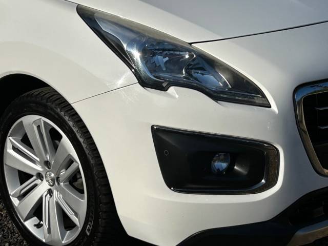 2016 Peugeot 3008 1.6 BlueHDi 120 Allure 5dr