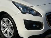 PEUGEOT 3008 2016 (16)