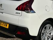 PEUGEOT 3008 2016 (16)