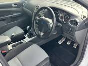 FORD FOCUS 2010 (60)