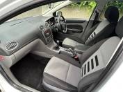 FORD FOCUS 2010 (60)