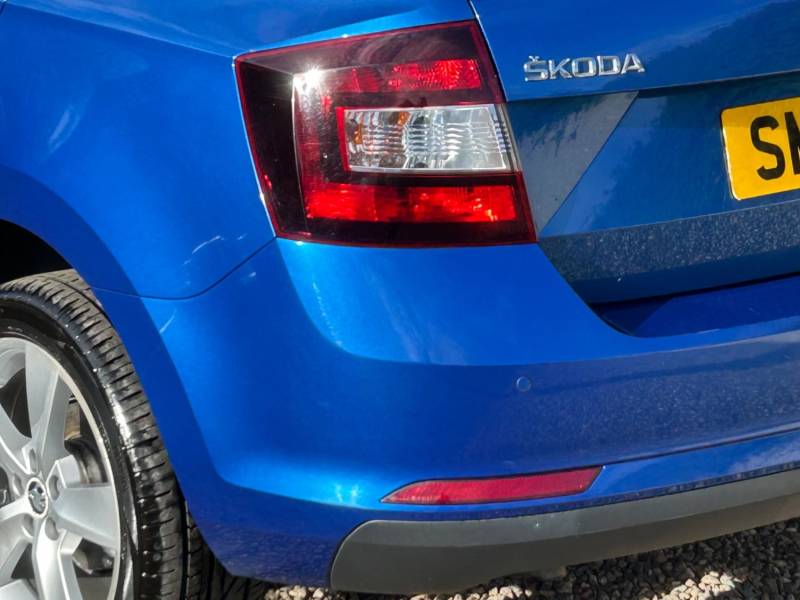 SKODA RAPID SPACEBACK 2018 (67)