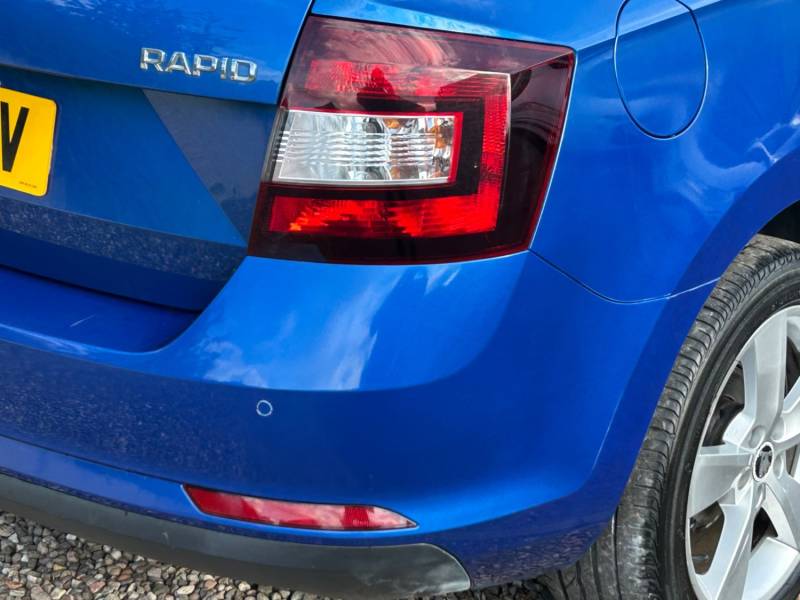 SKODA RAPID SPACEBACK 2018 (67)