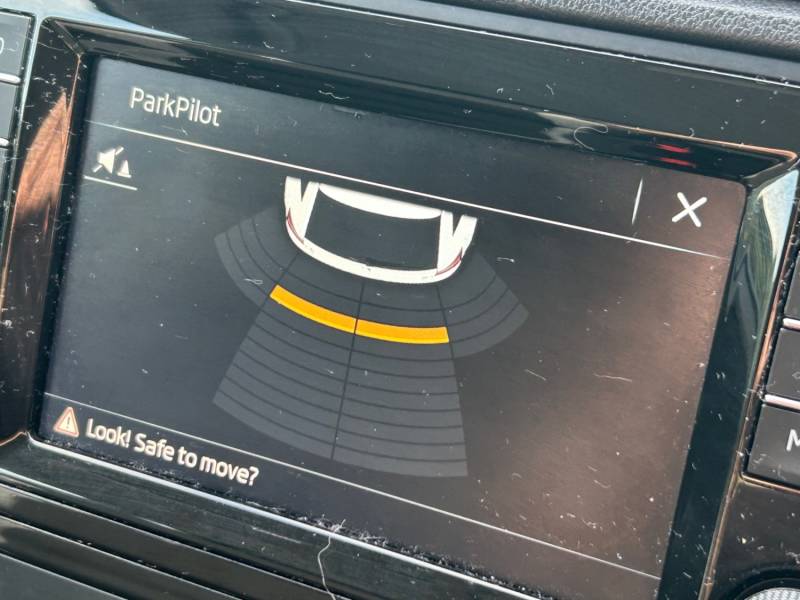 SKODA RAPID SPACEBACK 2018 (67)