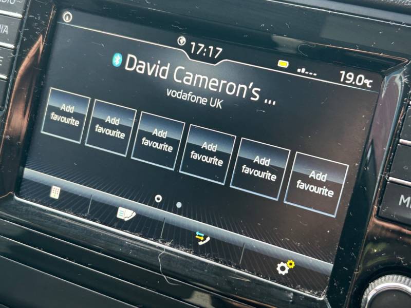 SKODA RAPID SPACEBACK 2018 (67)