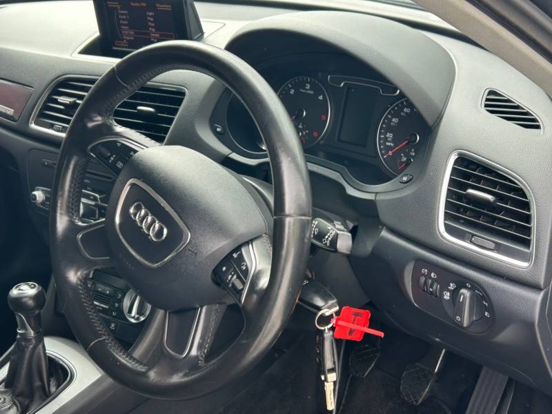 AUDI Q3 2012 (12)