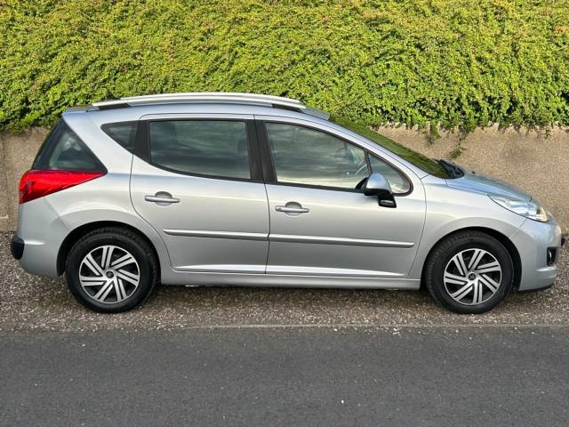 2011 Peugeot 207 1.4 VTi Active 5dr