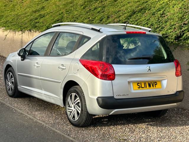 2011 Peugeot 207 1.4 VTi Active 5dr