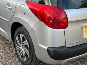 PEUGEOT 207 2011 (11)