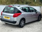 PEUGEOT 207 2011 (11)