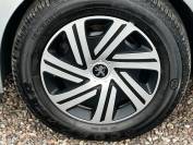 PEUGEOT 207 2011 (11)