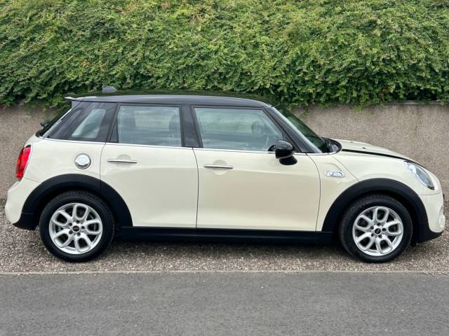 2015 Mini Hatchback 2.0 Cooper S 5dr
