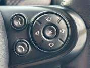 MINI HATCHBACK 2015 (15)