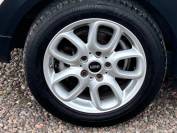 MINI HATCHBACK 2015 (15)
