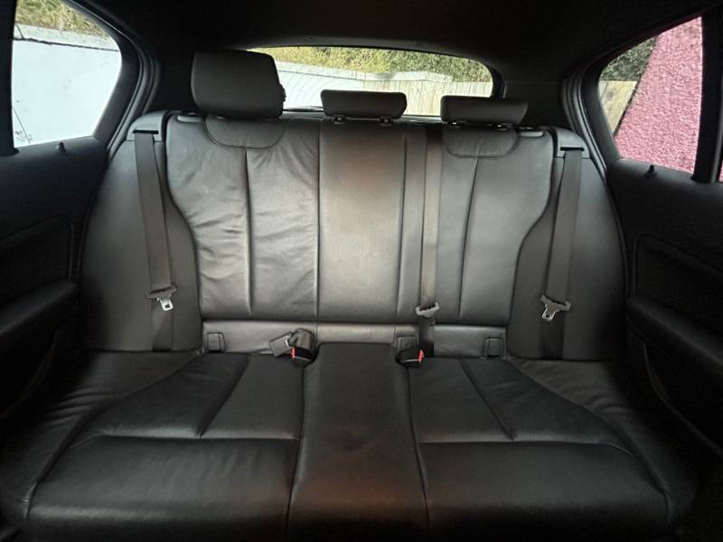 BMW 1 SERIES 2017 (17)