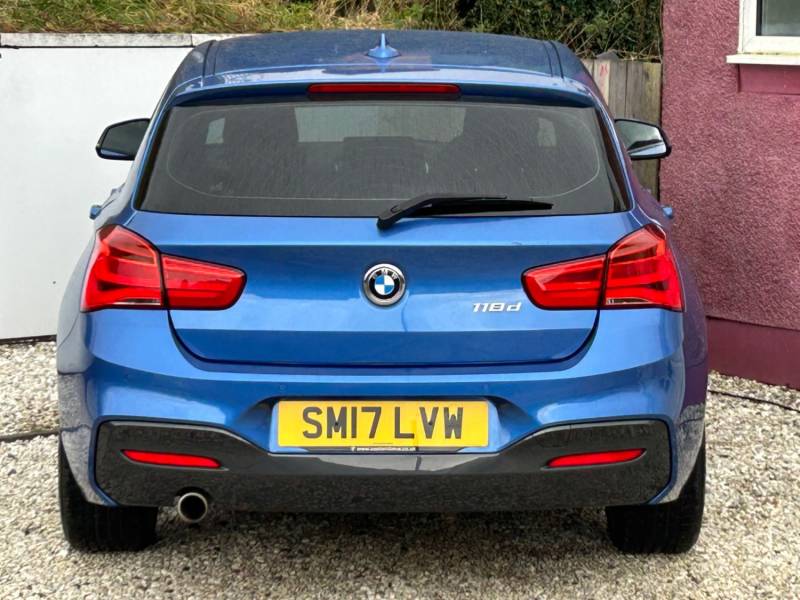 BMW 1 SERIES 2017 (17)