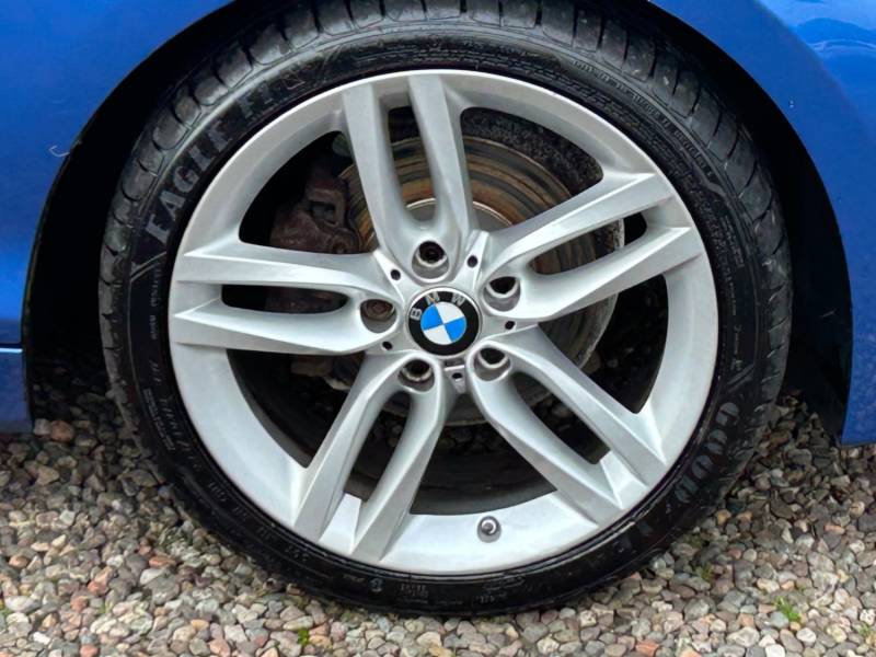 BMW 1 SERIES 2017 (17)