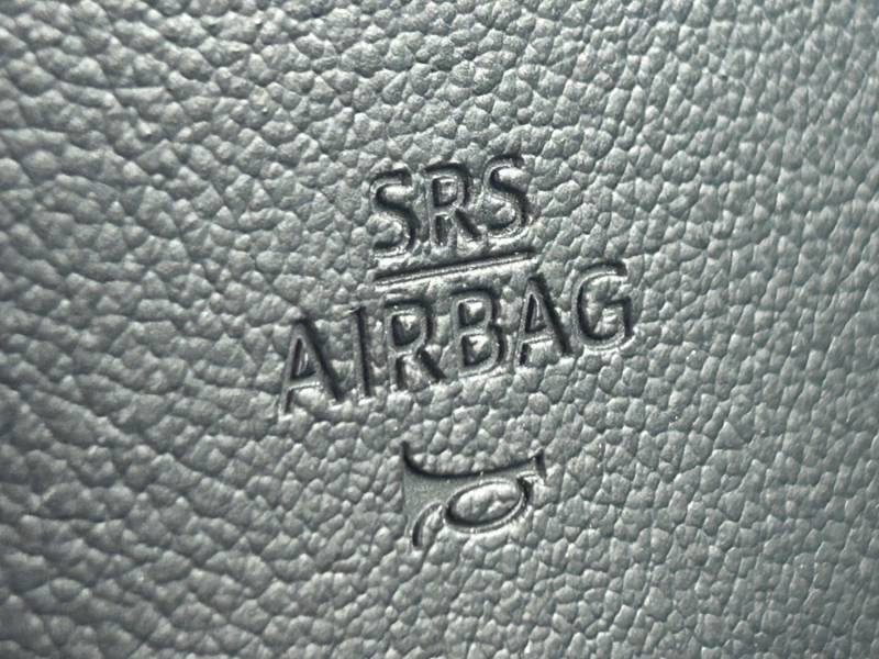 TOYOTA AVENSIS 2017 (17)