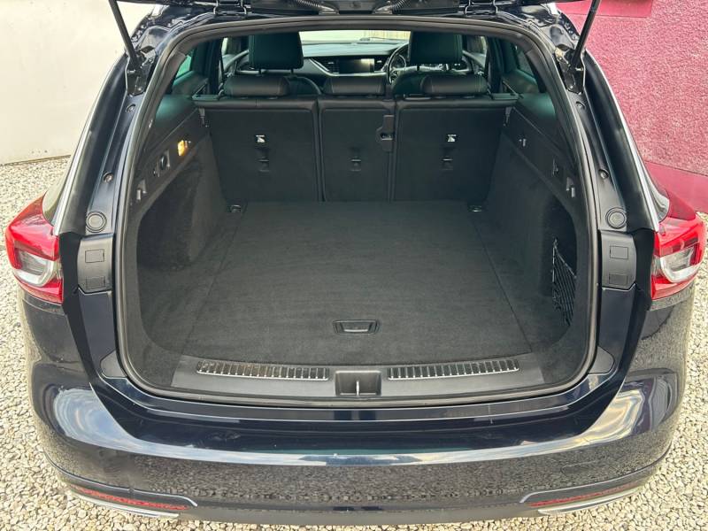 VAUXHALL INSIGNIA 2017 (67)