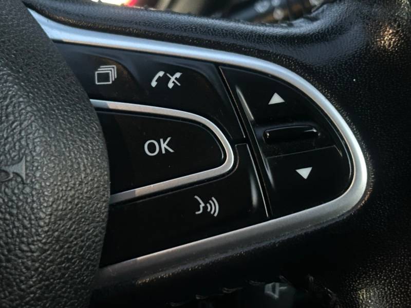 RENAULT KADJAR 2016 (66)