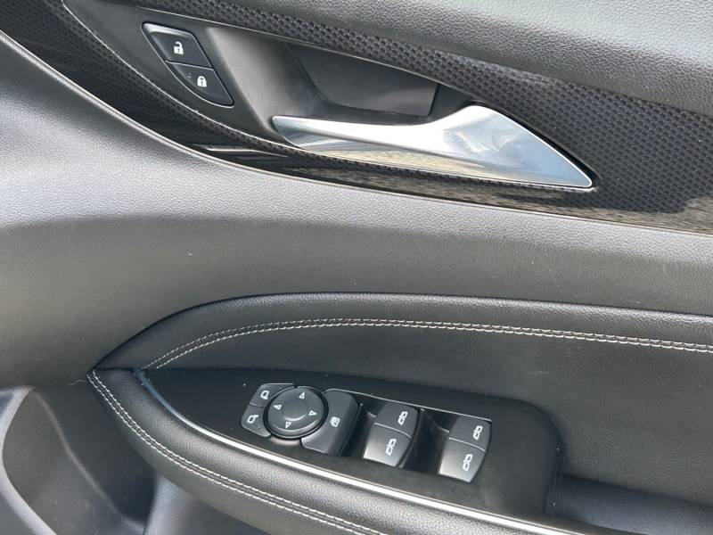 VAUXHALL INSIGNIA 2017 (67)