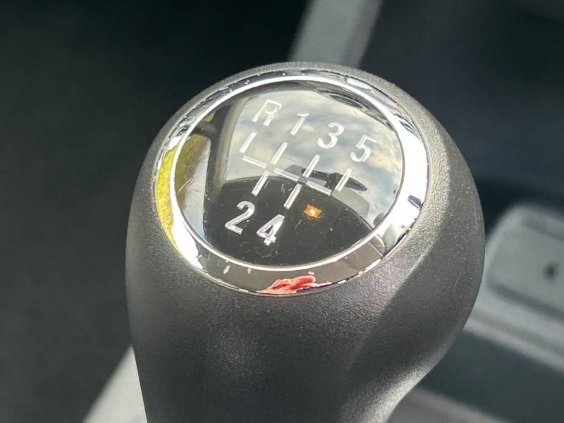 VAUXHALL CORSA 2014 (64)