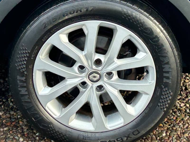 RENAULT KADJAR 2016 (66)