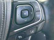 TOYOTA AVENSIS 2017 (17)